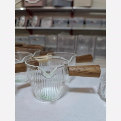سس خوری وارداتی